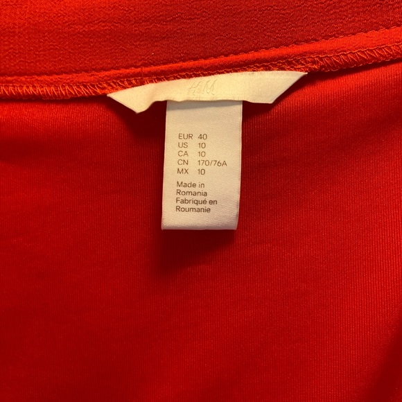 H&M Ruffled Wrap Skirt - Picture 4 of 6